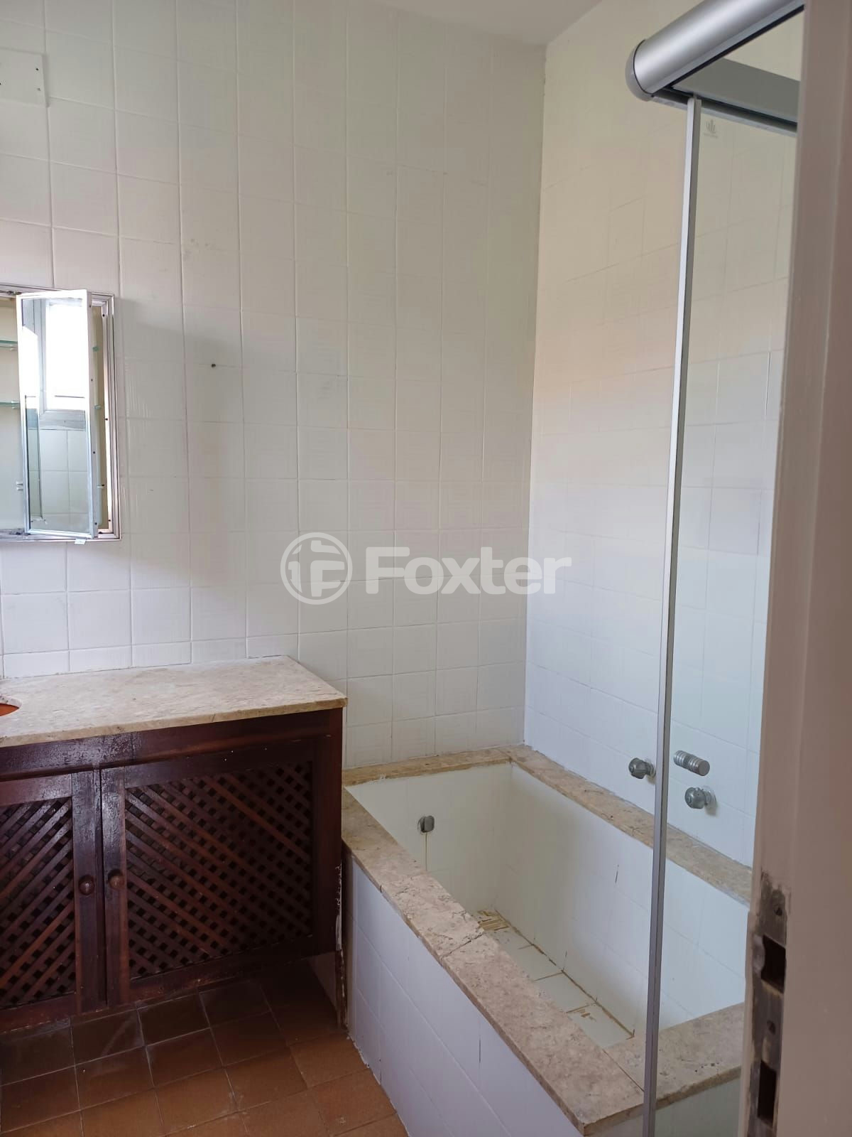 Casa à venda com 4 quartos, 258m² - Foto 3