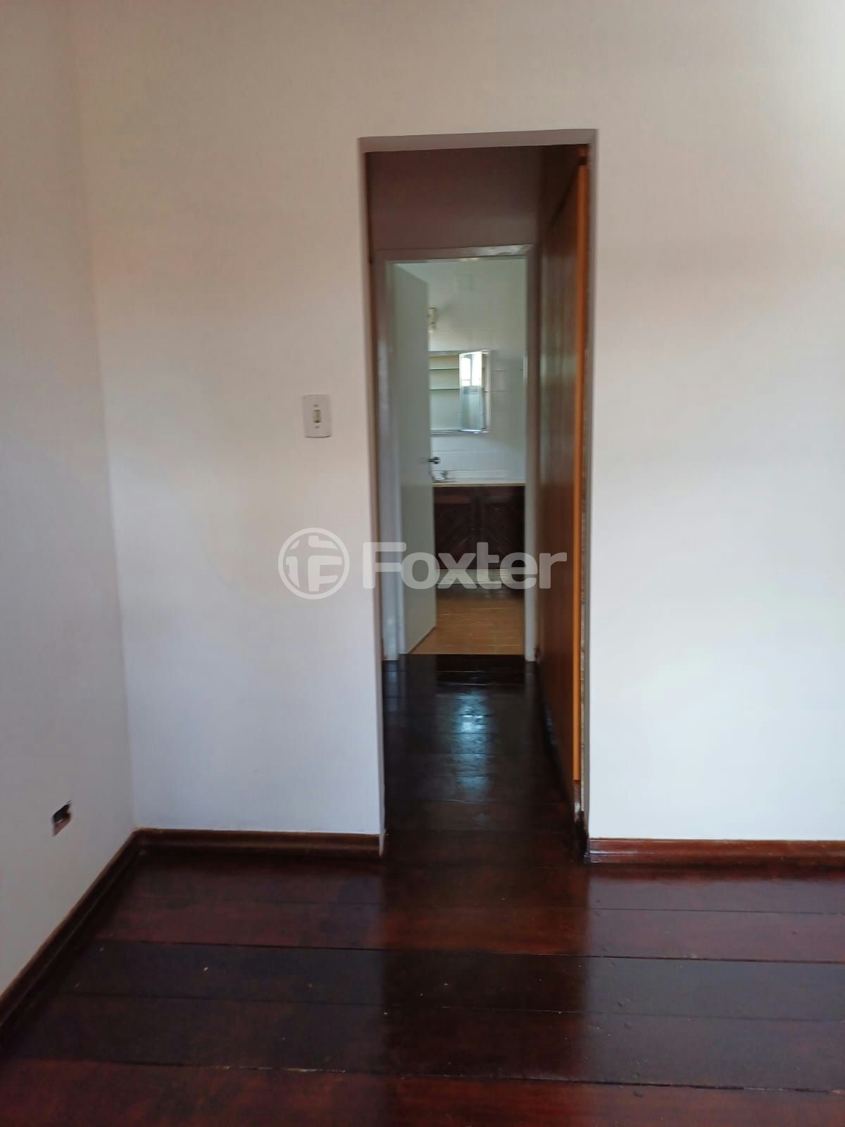 Casa à venda com 4 quartos, 258m² - Foto 10