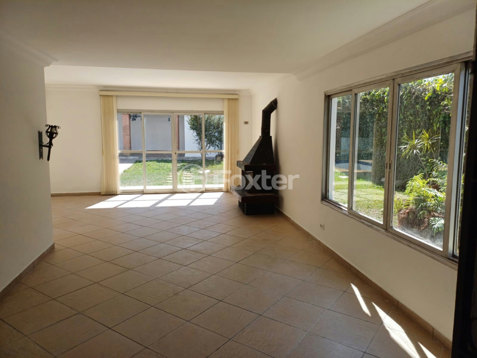 Casa à venda com 4 quartos, 258m² - Foto 18