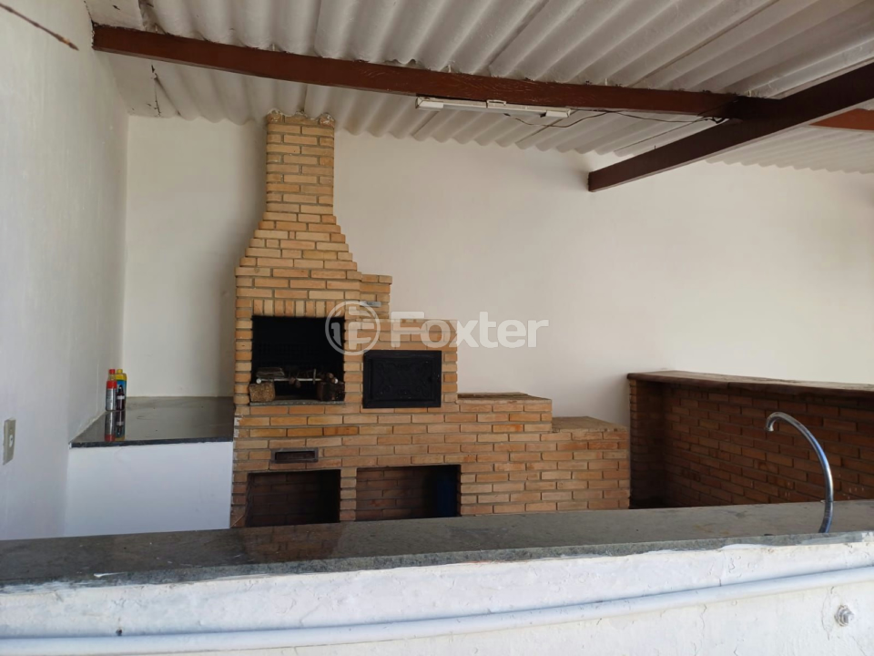 Casa à venda com 4 quartos, 258m² - Foto 9