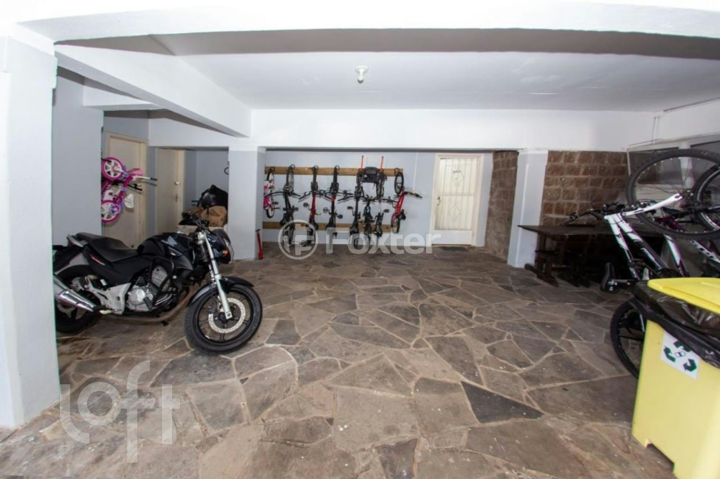 Apartamento à venda com 3 quartos, 74m² - Foto 11