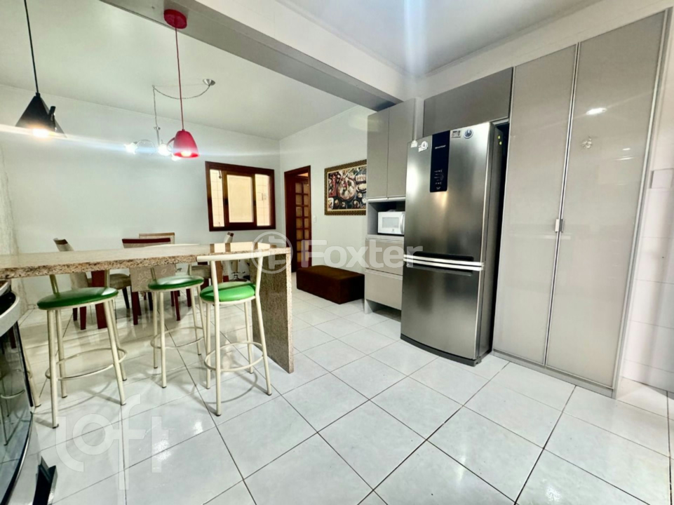 Casa à venda com 4 quartos, 177m² - Foto 8