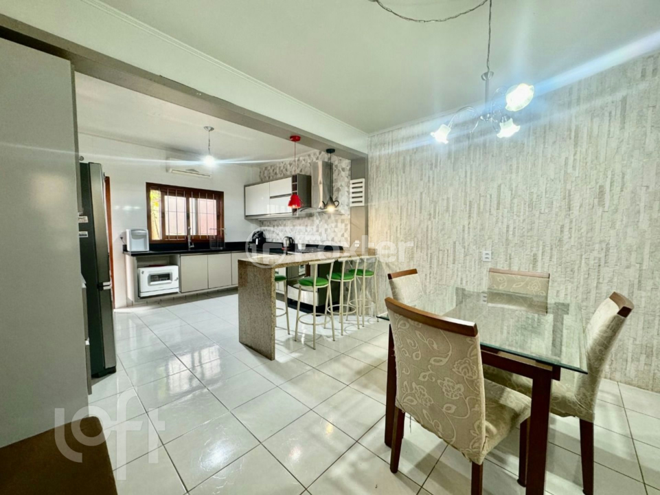 Casa à venda com 4 quartos, 177m² - Foto 6