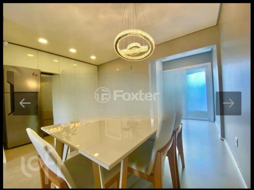 Casa à venda com 3 quartos, 110m² - Foto 4