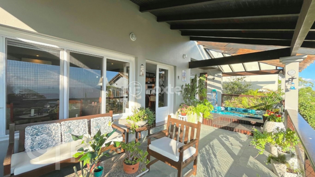 Casa à venda com 3 quartos, 413m² - Foto 58