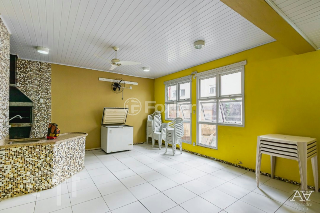 Apartamento à venda com 2 quartos, 56m² - Foto 15