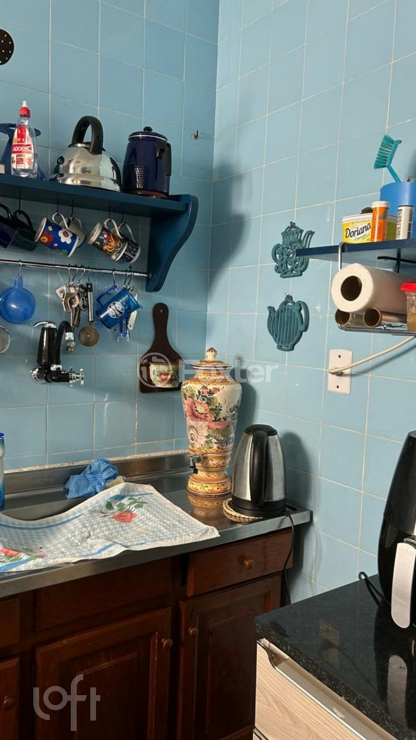 Apartamento à venda com 2 quartos, 64m² - Foto 22