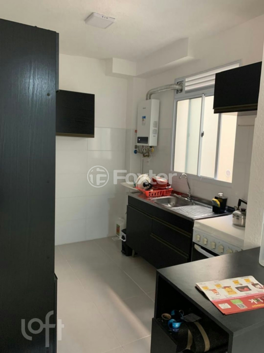 Apartamento à venda com 2 quartos, 40m² - Foto 10