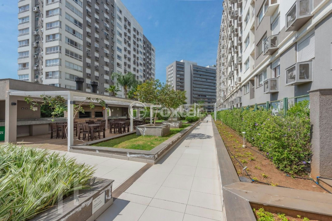 Apartamento à venda com 3 quartos, 92m² - Foto 20