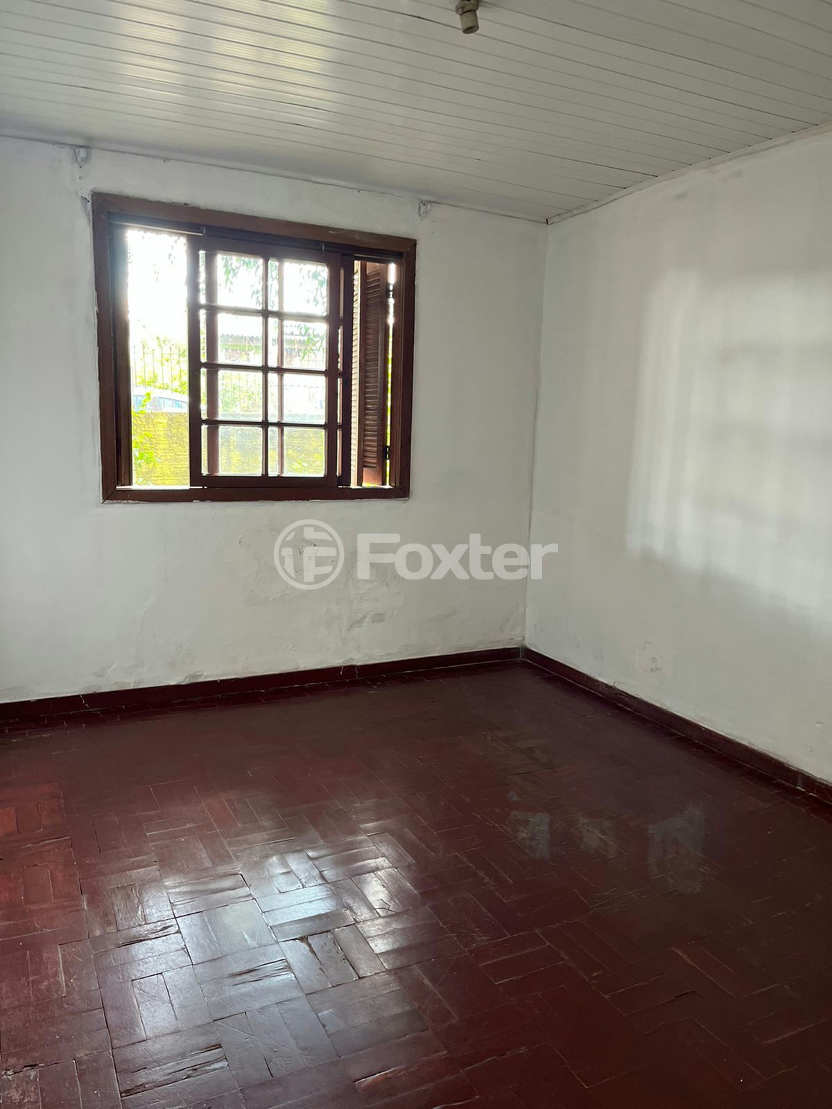 Casa à venda com 2 quartos, 58m² - Foto 4