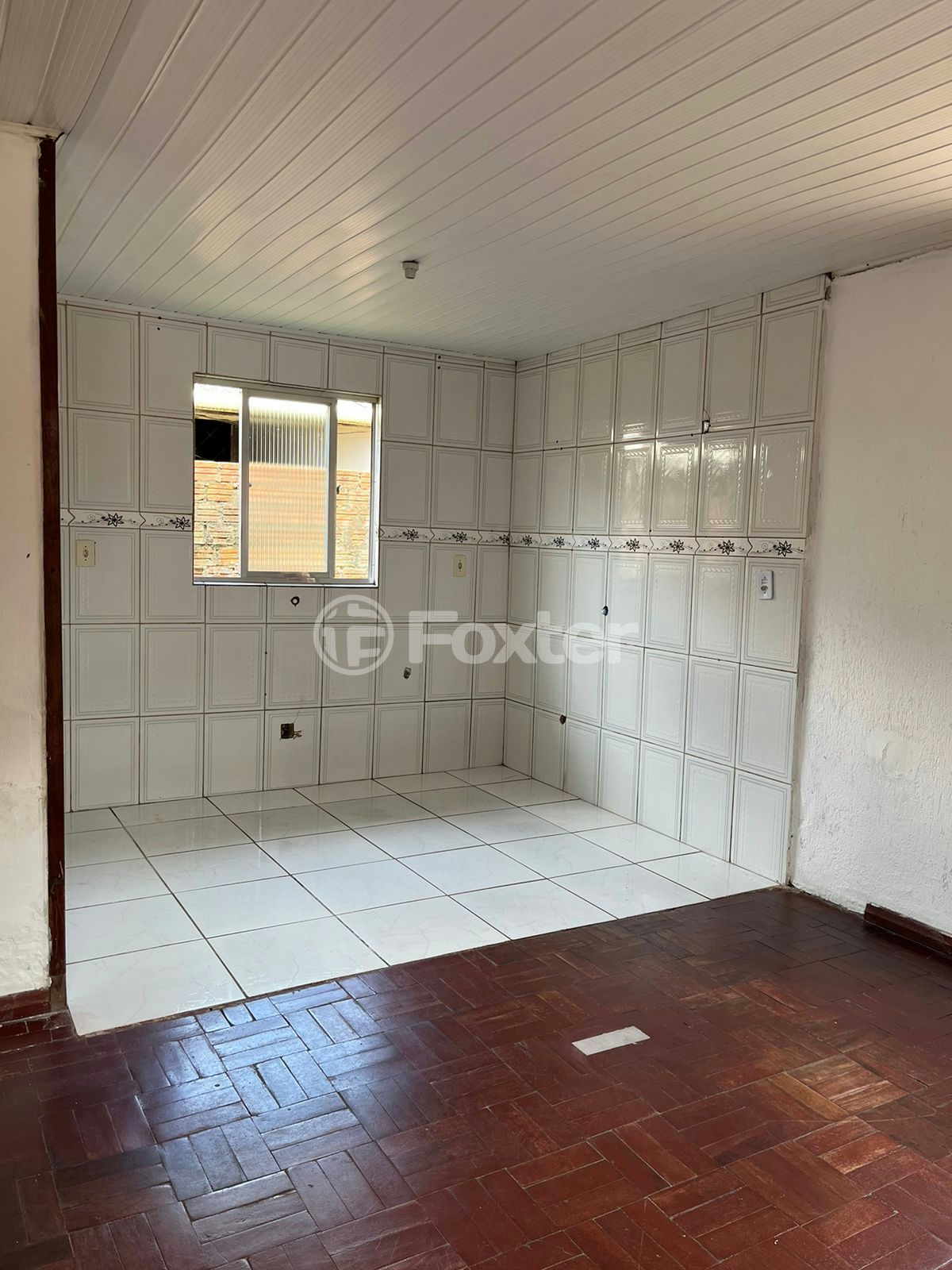 Casa à venda com 2 quartos, 58m² - Foto 9