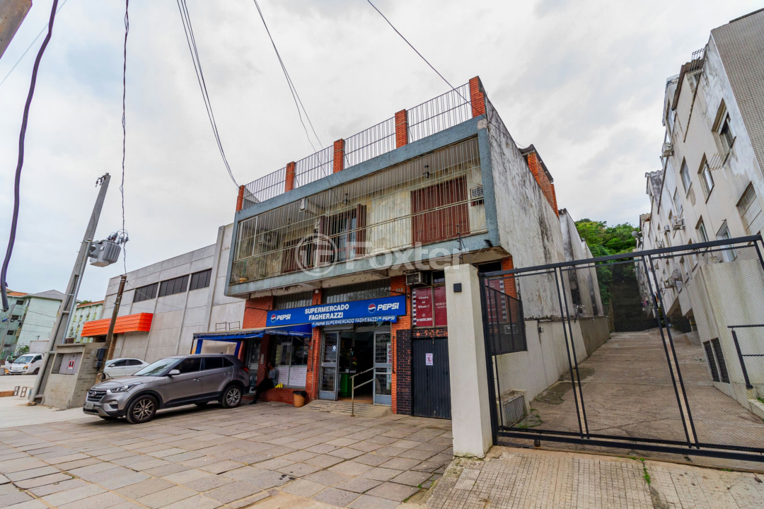 Prédio Inteiro à venda com 9 quartos, 572m² - Foto 1