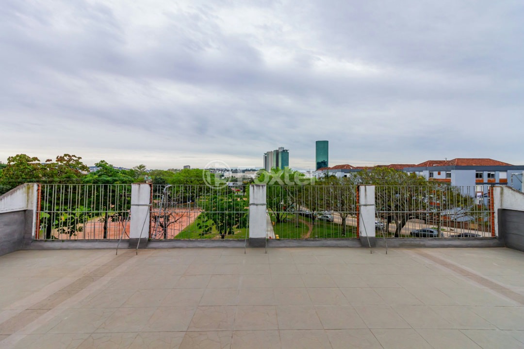 Prédio Inteiro à venda com 9 quartos, 572m² - Foto 17