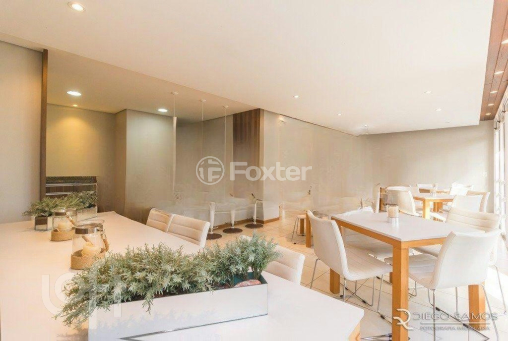 Apartamento à venda com 2 quartos, 65m² - Foto 28
