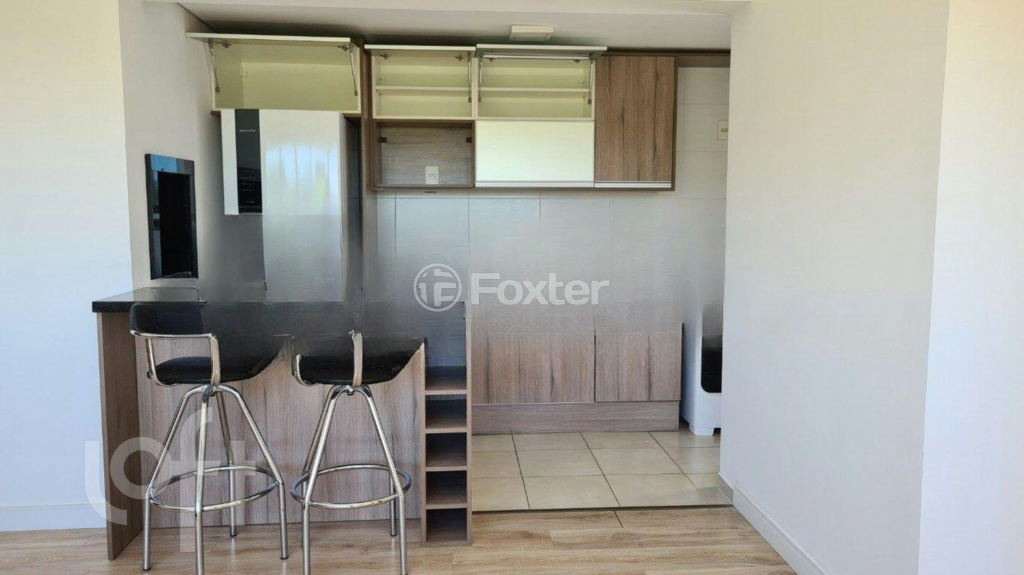 Apartamento à venda com 2 quartos, 65m² - Foto 3