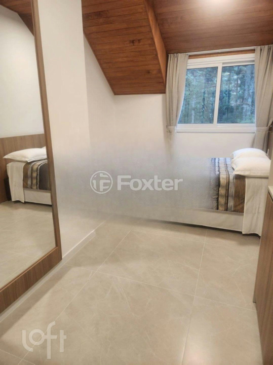 Casa à venda com 3 quartos, 102m² - Foto 13