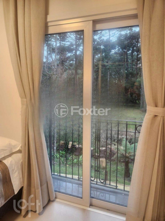 Casa à venda com 3 quartos, 102m² - Foto 4