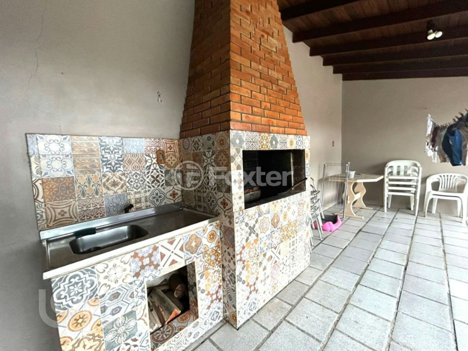 Casa à venda com 3 quartos, 160m² - Foto 7