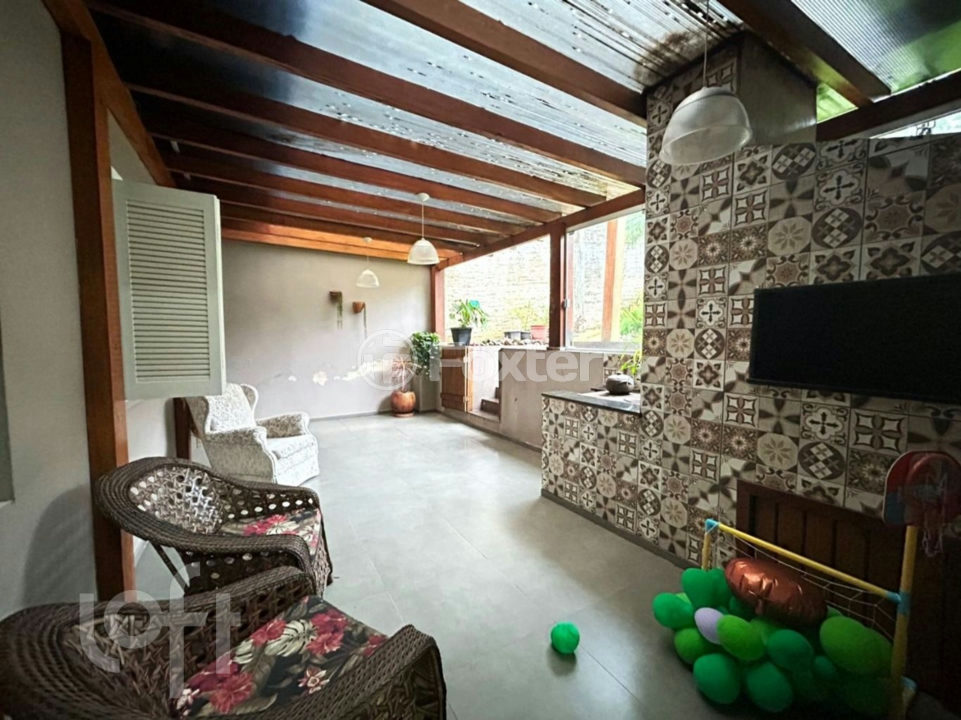 Casa à venda com 3 quartos, 160m² - Foto 5