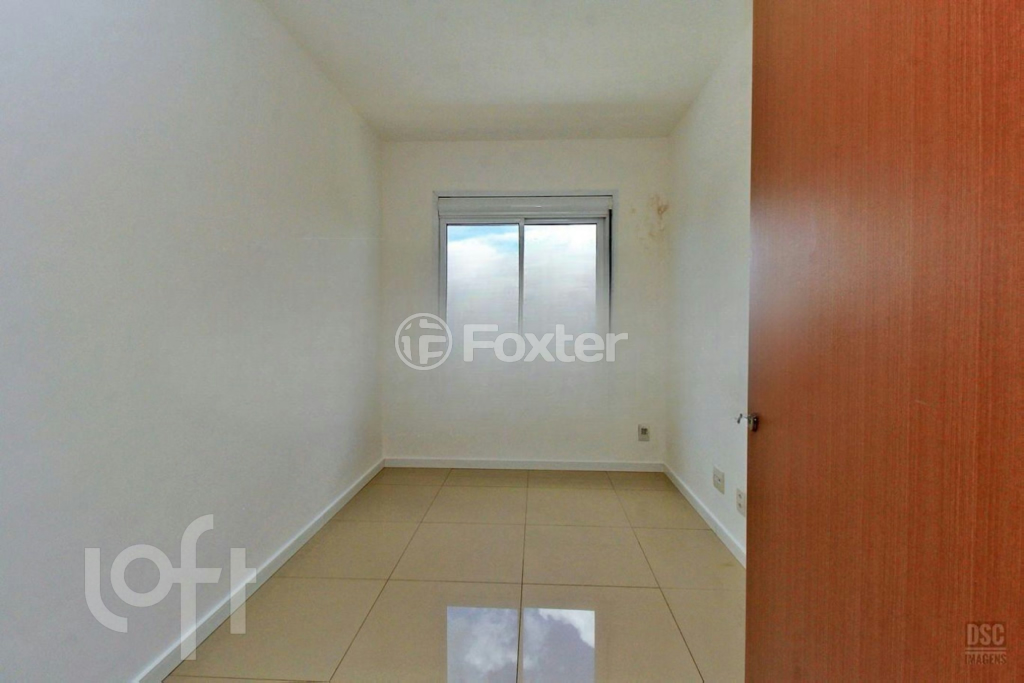Apartamento à venda com 2 quartos, 61m² - Foto 9