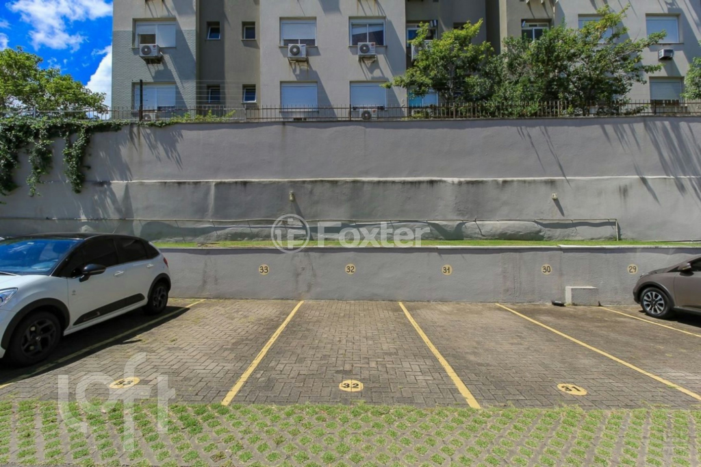 Apartamento à venda com 2 quartos, 61m² - Foto 66