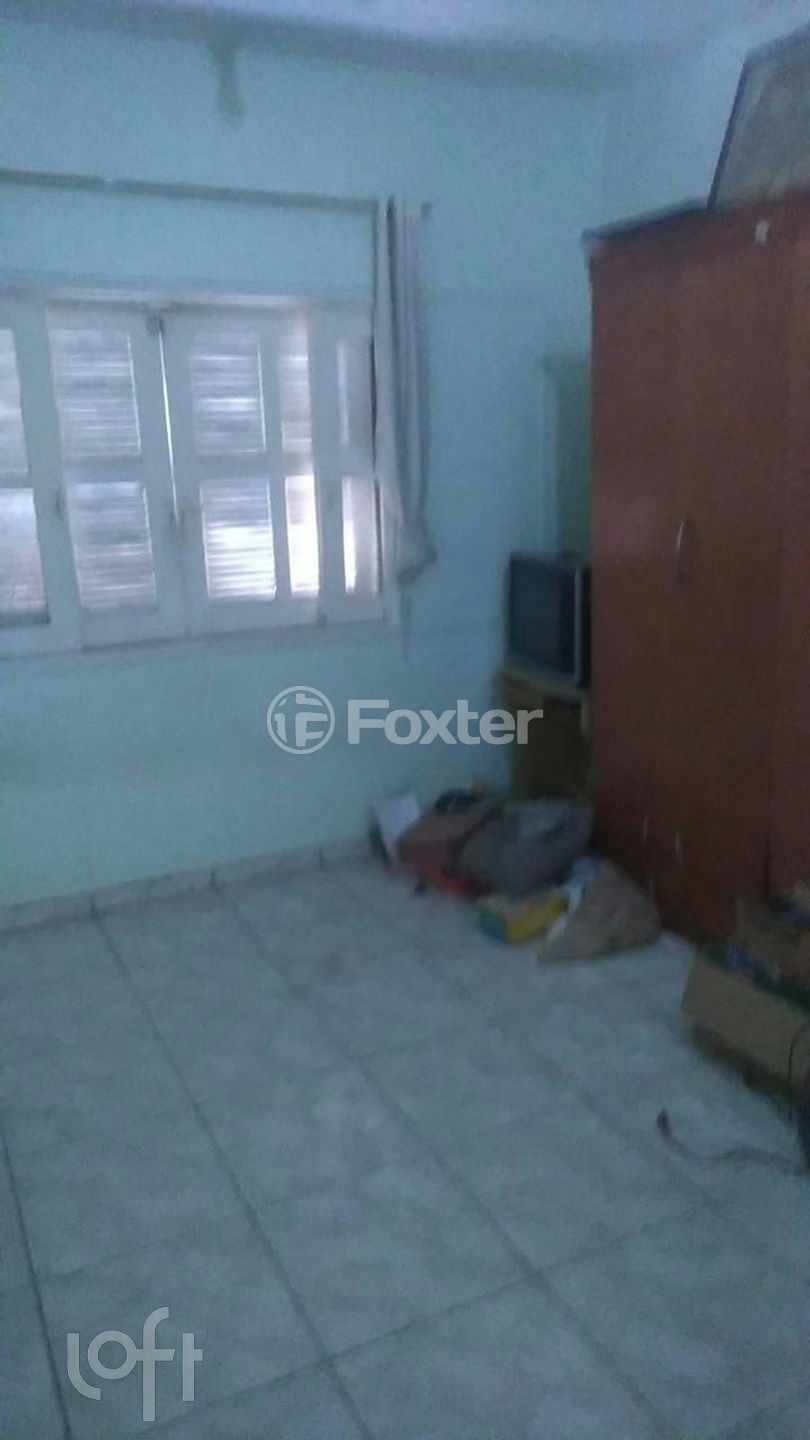 Casa à venda com 6 quartos, 260m² - Foto 7
