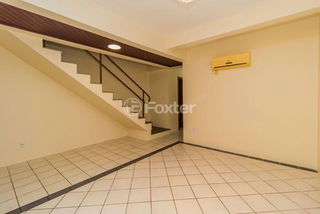 Casa à venda com 3 quartos, 159m² - Foto 5