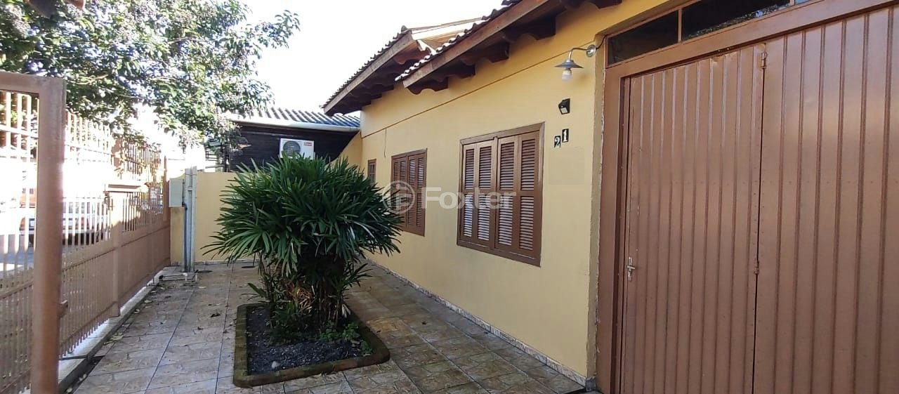 Casa à venda com 2 quartos, 200m² - Foto 2