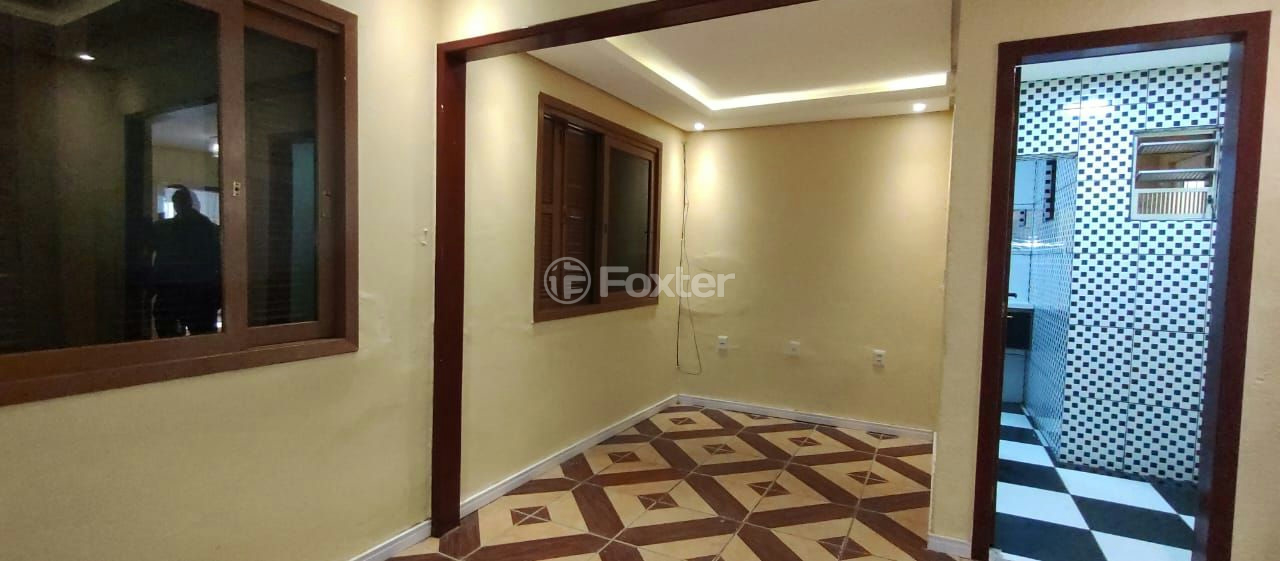 Casa à venda com 2 quartos, 200m² - Foto 8
