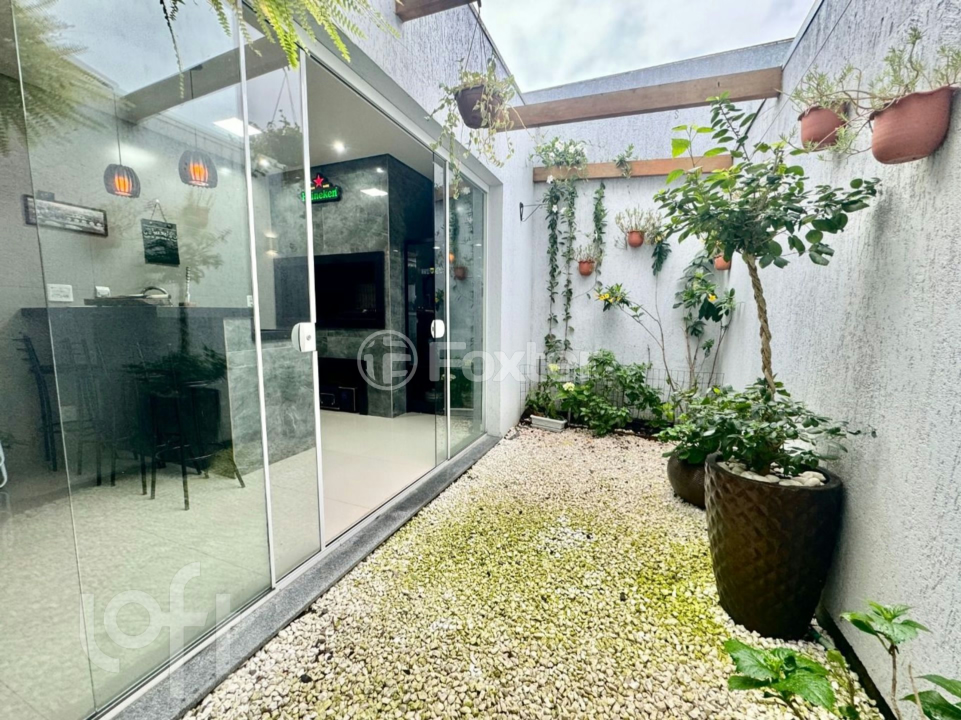 Casa à venda com 3 quartos, 112m² - Foto 6