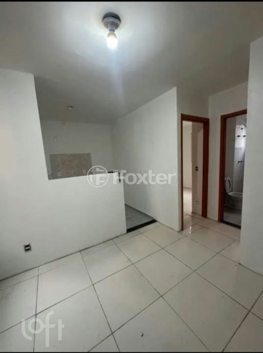 Apartamento à venda com 2 quartos, 40m² - Foto 2