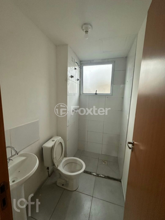 Apartamento à venda com 2 quartos, 40m² - Foto 11