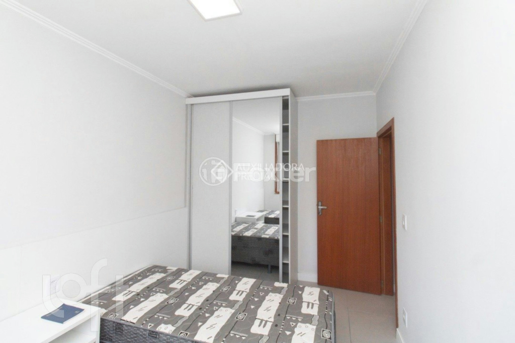 Apartamento à venda com 1 quarto, 40m² - Foto 13