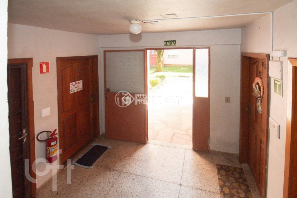 Apartamento à venda com 1 quarto, 40m² - Foto 18