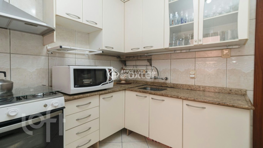 Apartamento à venda com 2 quartos, 95m² - Foto 16