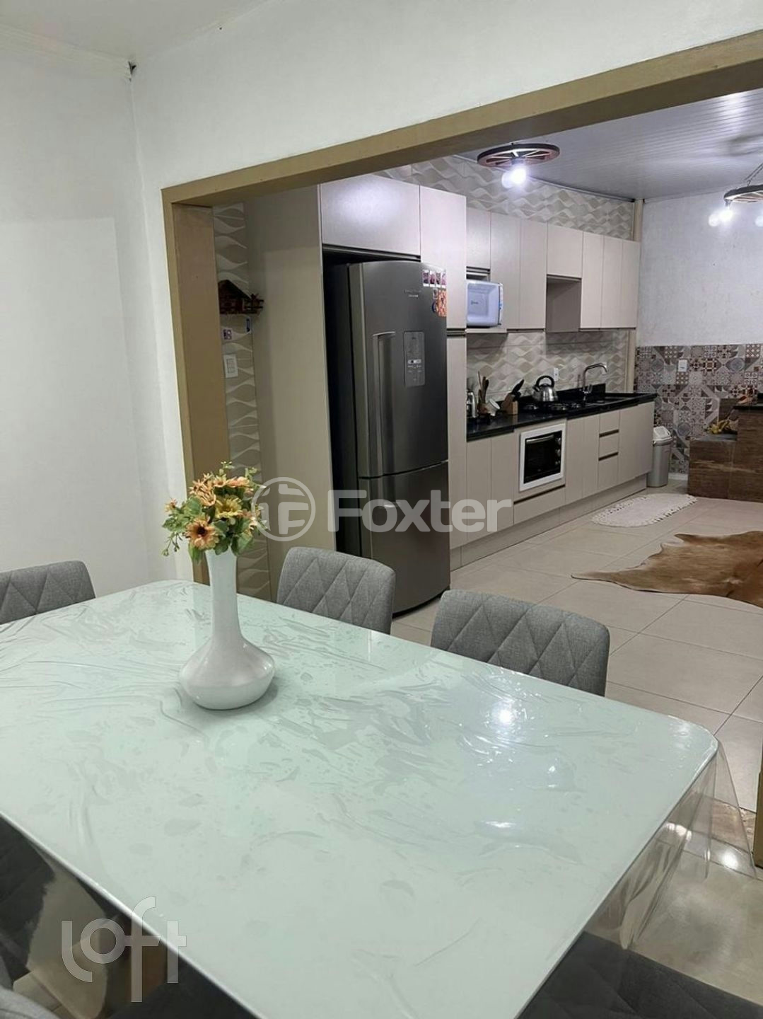 Casa à venda com 2 quartos, 70m² - Foto 3