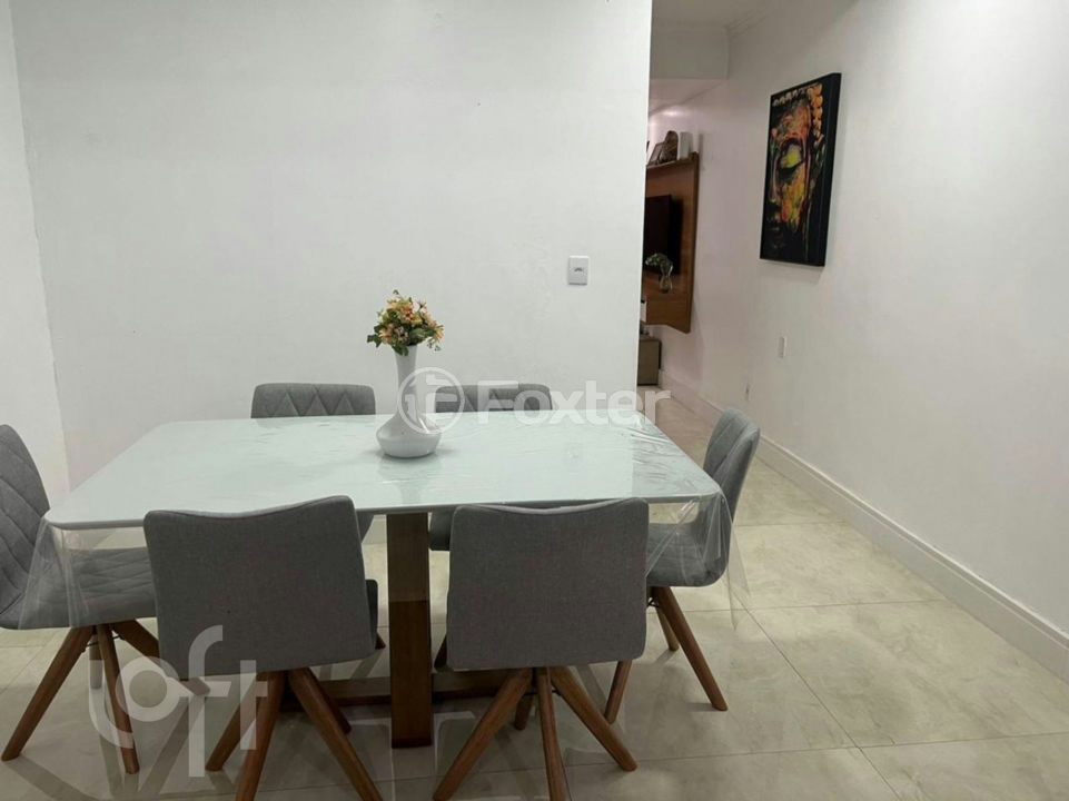 Casa à venda com 2 quartos, 70m² - Foto 8