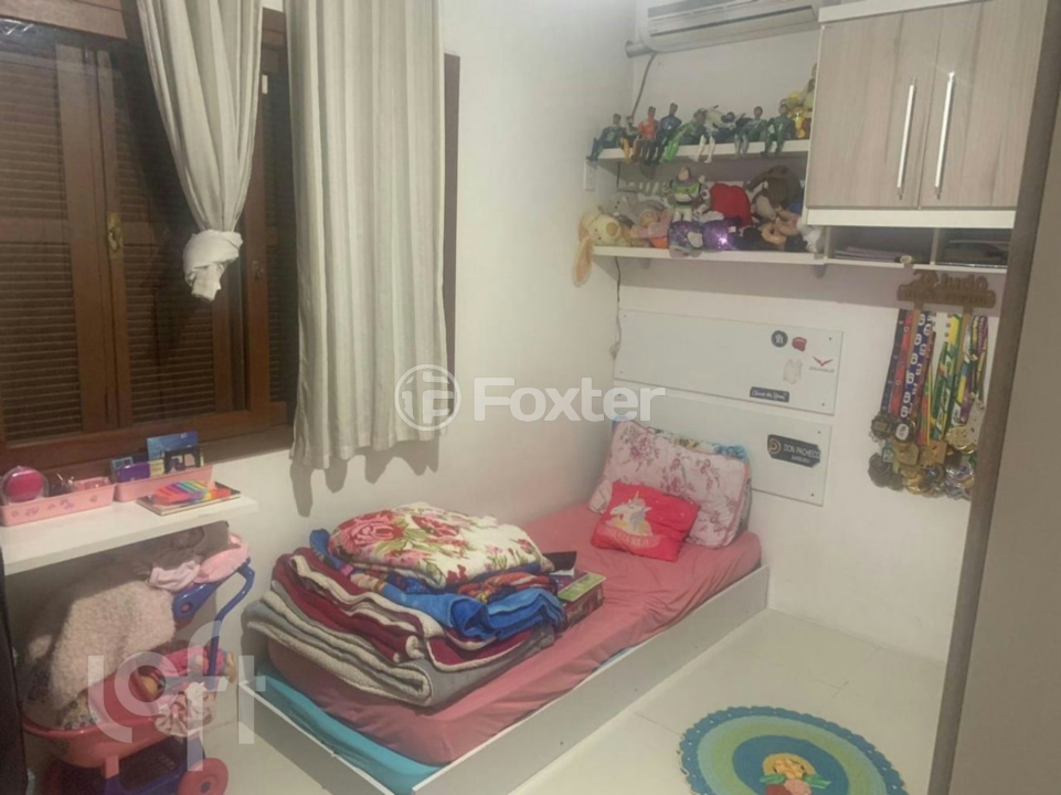 Casa à venda com 2 quartos, 70m² - Foto 17