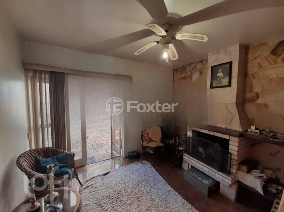 Casa à venda com 3 quartos, 155m² - Foto 2