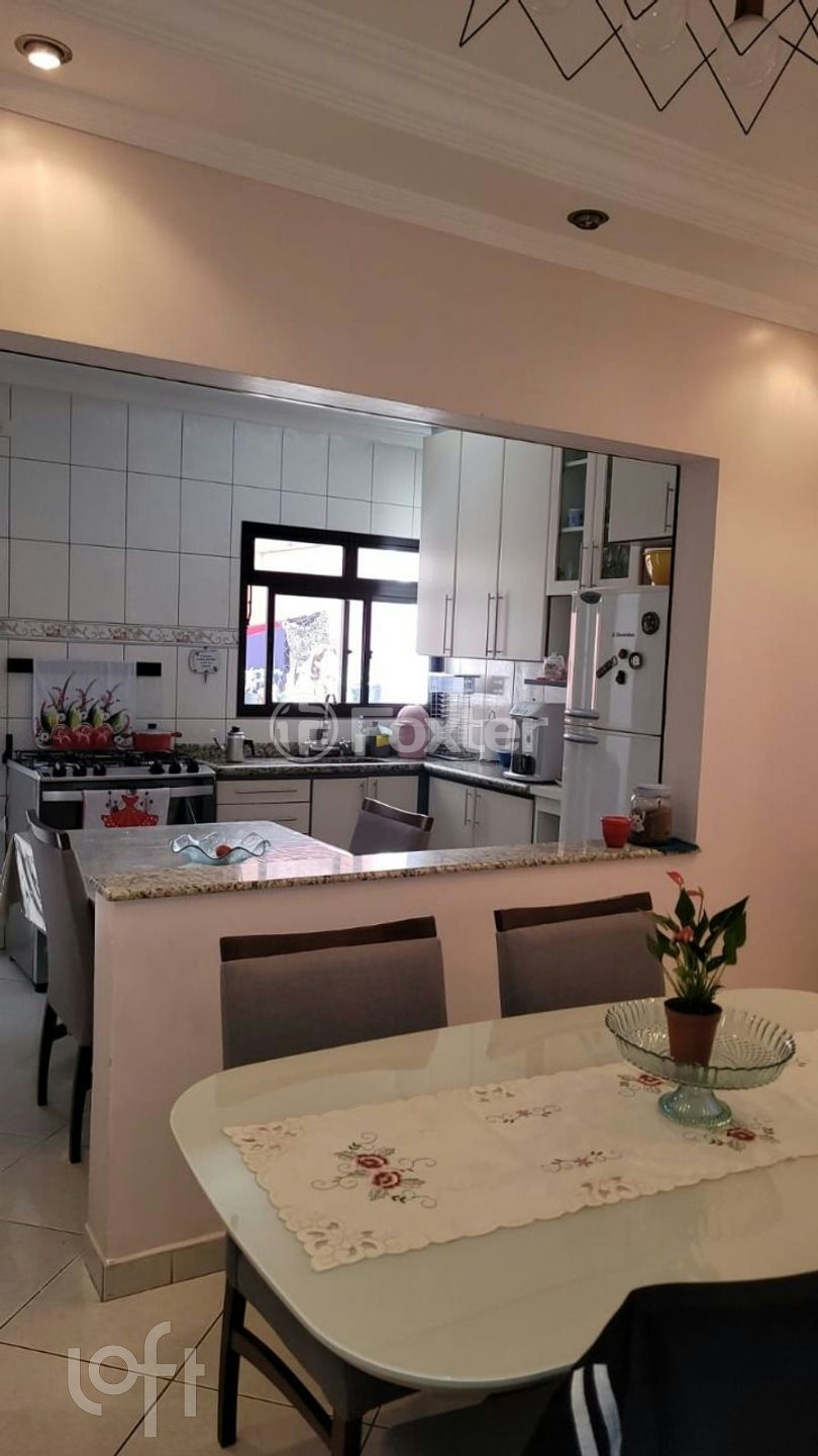 Casa à venda com 3 quartos, 284m² - Foto 3