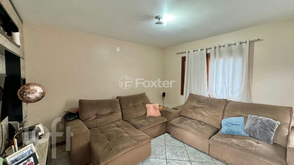 Casa à venda com 3 quartos, 132m² - Foto 2
