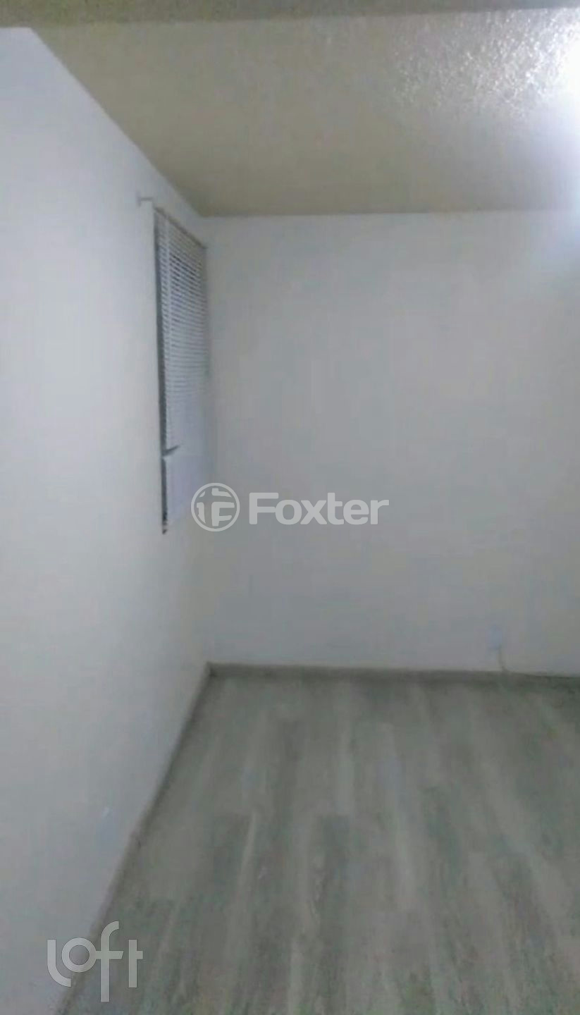 Apartamento à venda com 2 quartos, 42m² - Foto 2