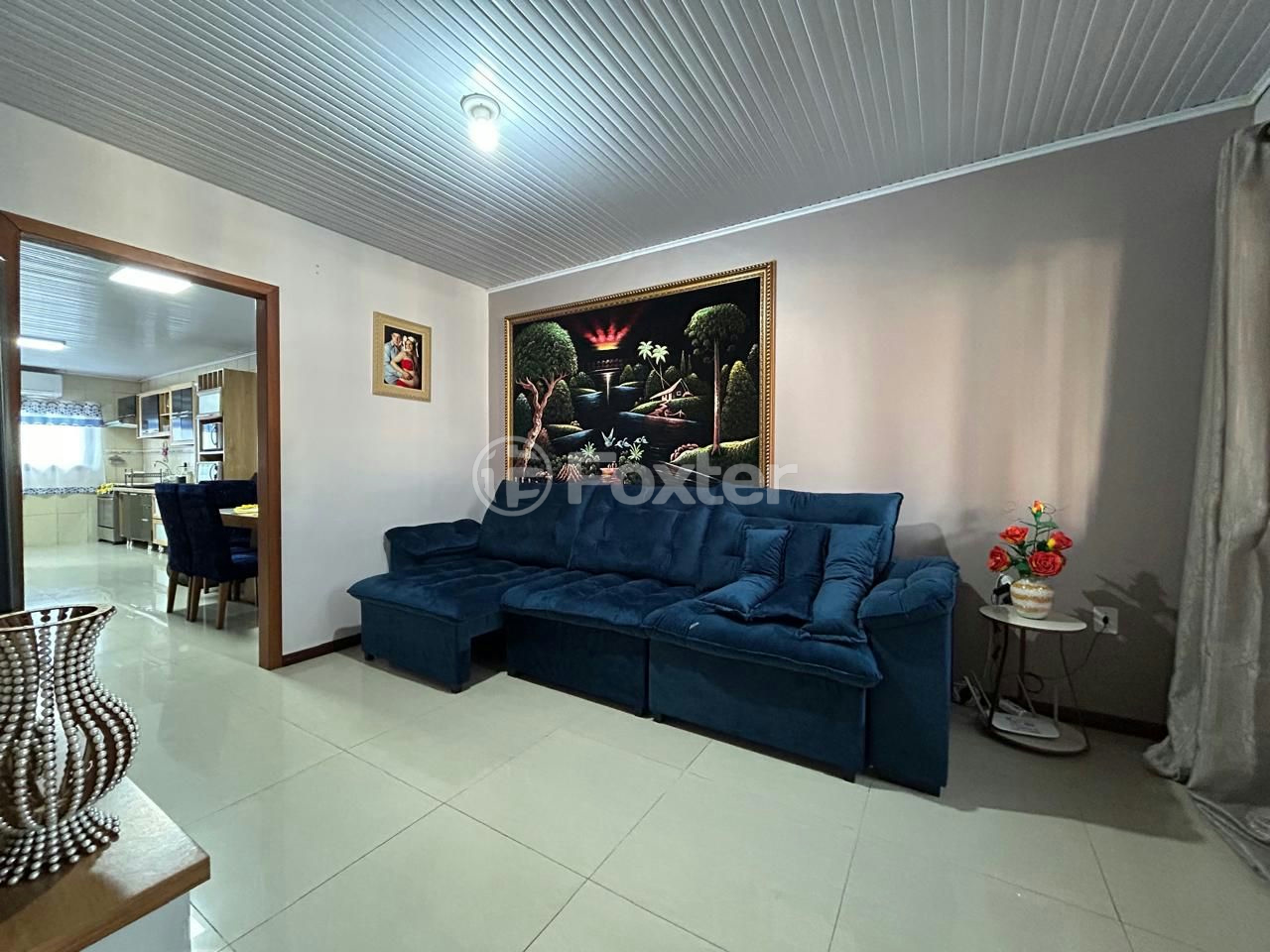 Casa à venda com 2 quartos, 175m² - Foto 2