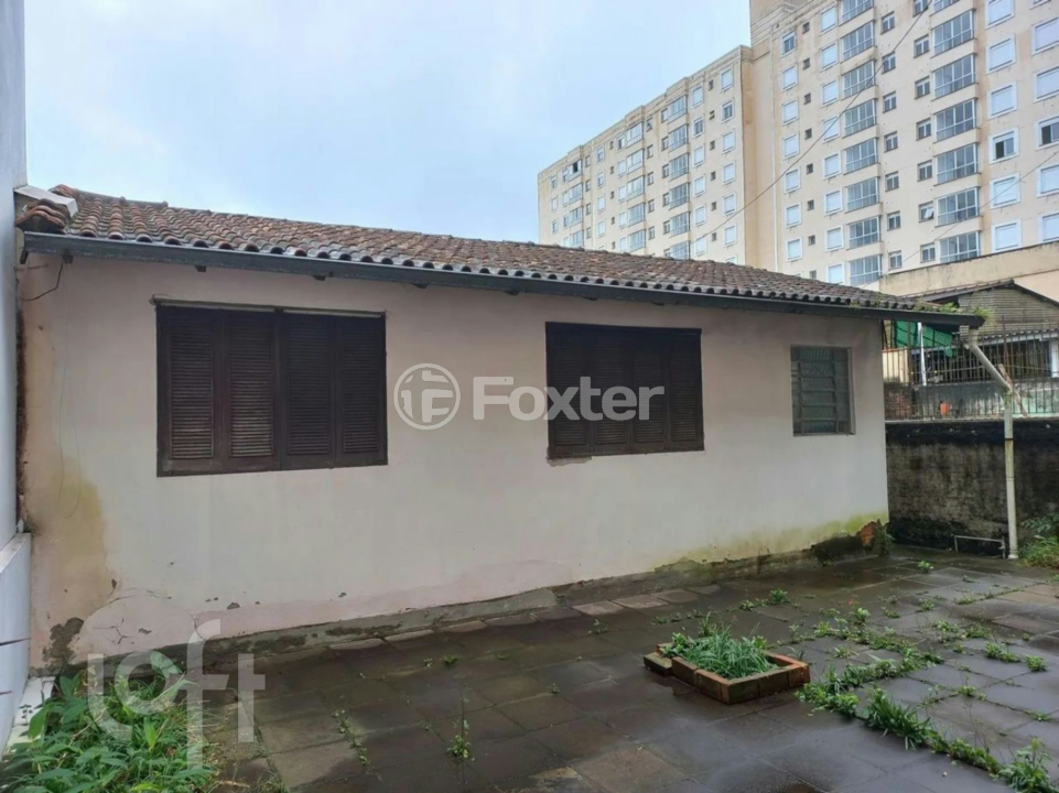 Casa à venda com 3 quartos, 230m² - Foto 12