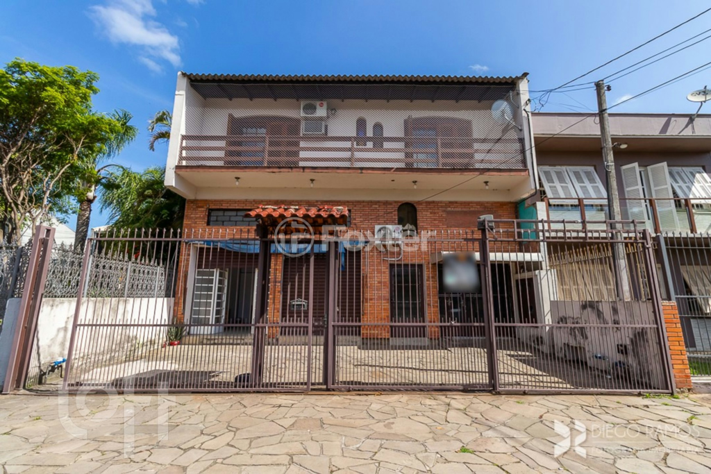 Casa à venda com 4 quartos, 370m² - Foto 30