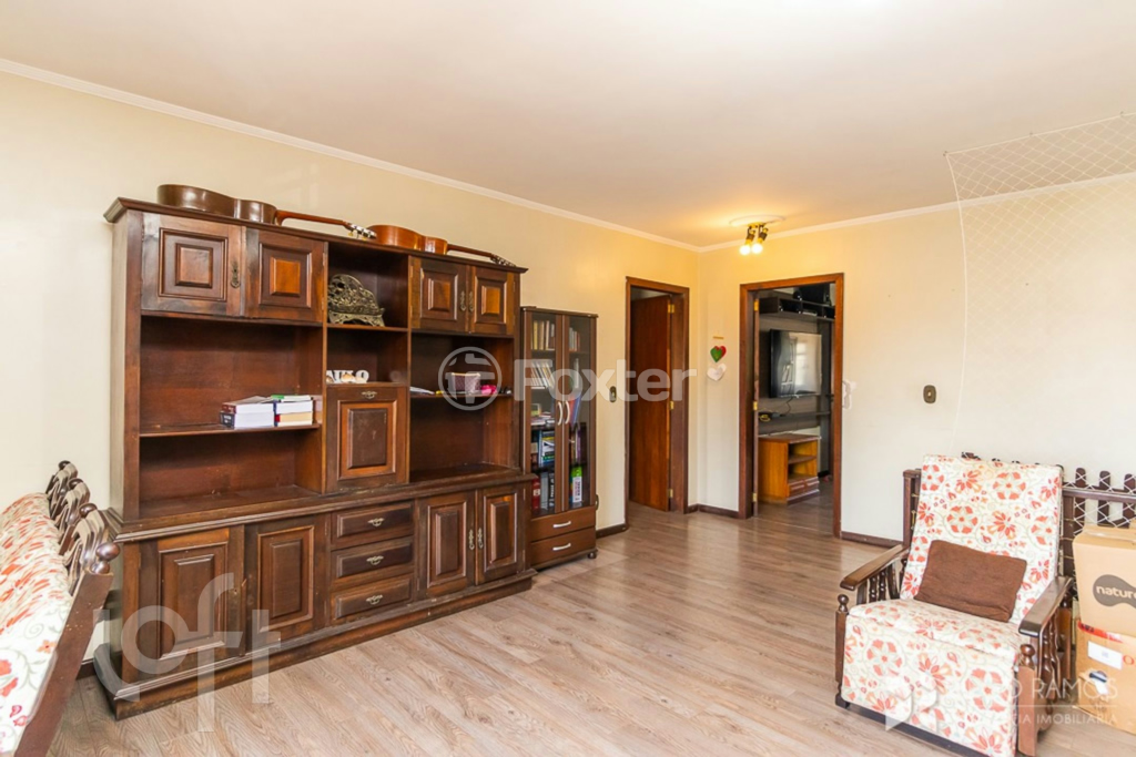 Casa à venda com 4 quartos, 370m² - Foto 3