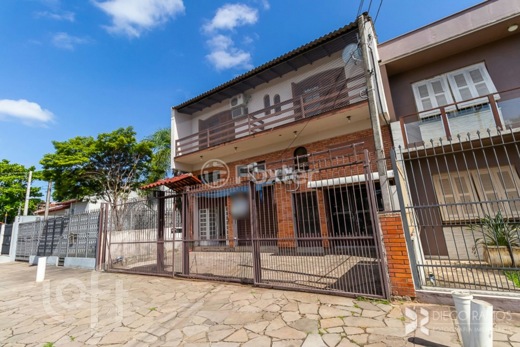 Casa à venda com 4 quartos, 370m² - Foto 31