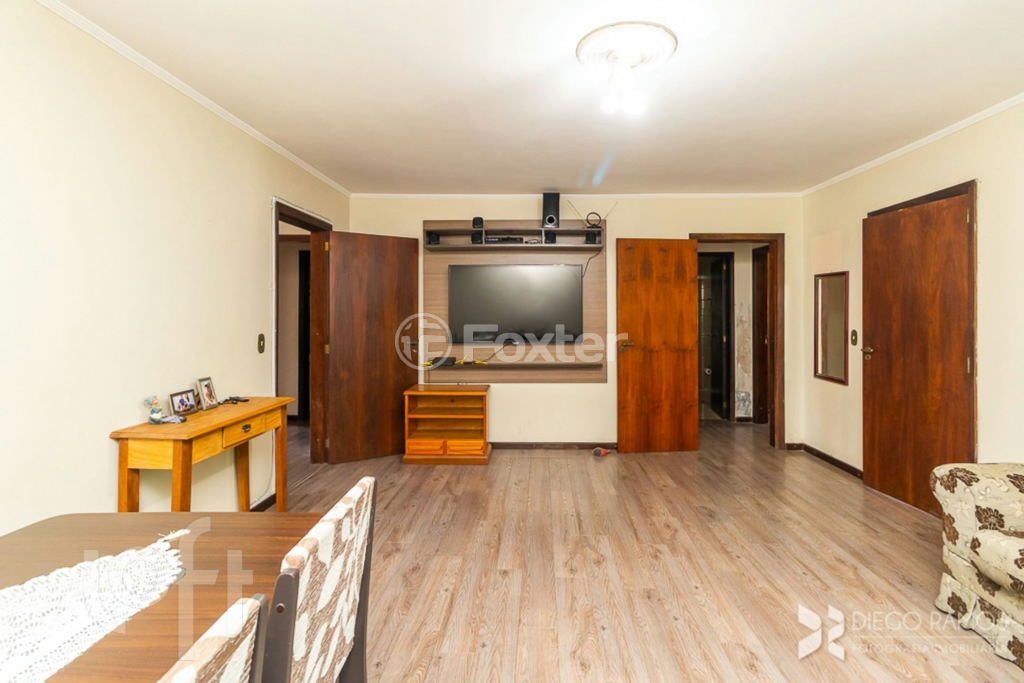 Casa à venda com 4 quartos, 370m² - Foto 12