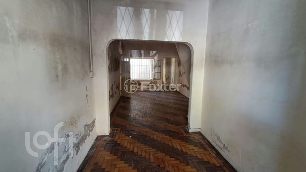 Casa à venda com 3 quartos, 216m² - Foto 8
