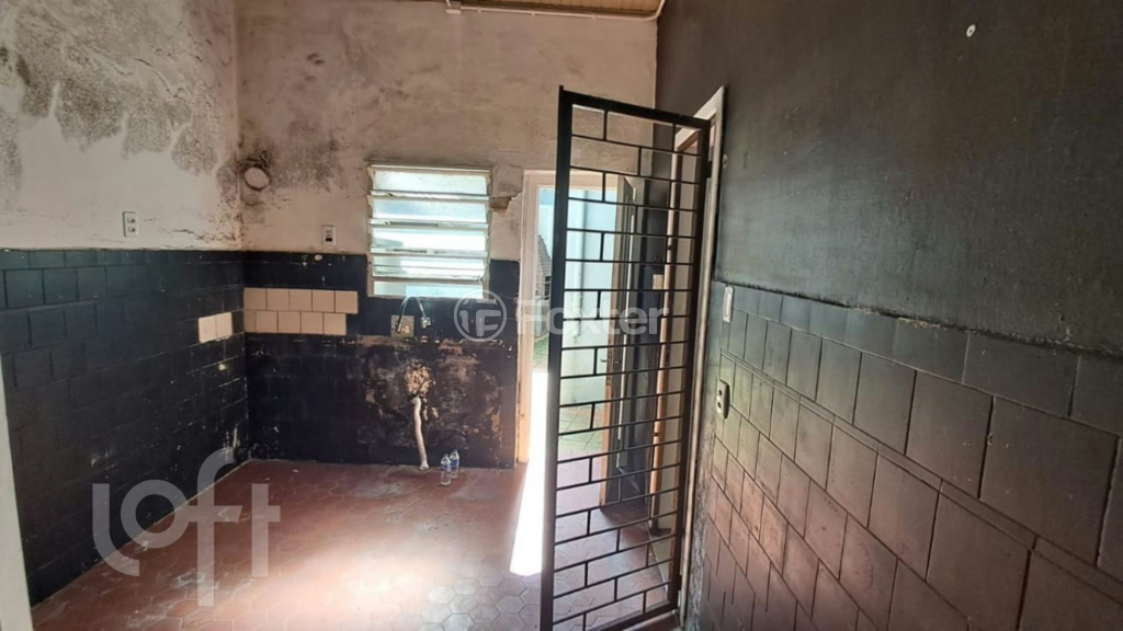 Casa à venda com 3 quartos, 216m² - Foto 3